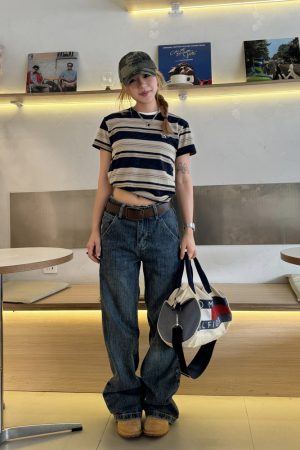 Retro American Striped Loose Short Sleeve T-Shirt for Women - Summer 2024 INS Style Top, Casual Y2K Fashion