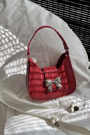 Retro Bow Crossbody Bag for Women - Exquisite Chain Design, Small Handbag, Trendy Niche Style for 2025