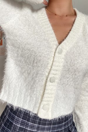Retro Cute Fluffy V-Neck Long Sleeve Knitted Cardigan Short Jacket for Early Autumn Fashion