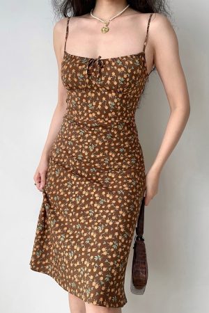 Retro Floral Front Tie Strap Dress - Slim Waist European American Style for Vacation - 90s Inspired Summer Fashion