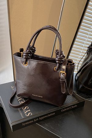 Retro Handheld Bucket Bag for Women - Minimalist Casual Shoulder Bag, 2025 Autumn Winter Style, Korean Fashion Trend