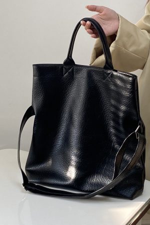 Retro Handheld Large Capacity Tote Bag for Women - Stylish Commuting Shoulder Crossbody Bag - 2025 Niche Design