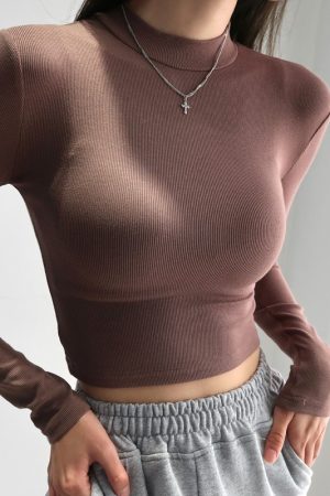 Retro High-Waisted Slimming Short Long-Sleeve T-Shirt with Stand Collar for Women - Elastic Round Neck, Leg-Lengthening Style