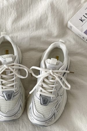 Retro Hong Kong Style Thick-Soled Height-Increasing Dad Shoes for Women - Trendy, Lightweight, Versatile Casual Sports Footwear