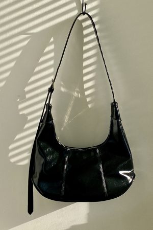 Retro Large Capacity Dumpling Bag for Women - Versatile Shoulder Crossbody Underarm Bag - 2025 Niche Design