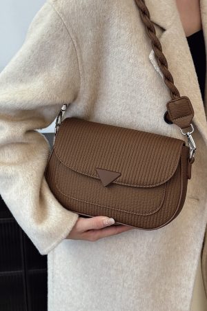 Retro Minimalist Saddle Bag for Women - 2025 Spring Casual Shoulder Bag, Trendy Versatile Design