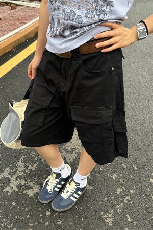 Retro Multi-Pocket Work Shorts for Men and Women - Casual Loose Washed Straight-Leg 5-Point Shorts in Japanese Summer Style