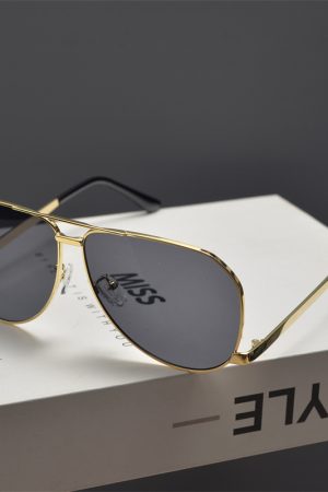 Retro Oversized Punk Double-Bridge Sunglasses for Women - High-End Round Face Frog Glasses for Hip-Hop and Party Style