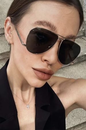 Retro Oversized Punk Double-Bridge Sunglasses for Women - High-End Round Face Frog Glasses for Hip-Hop and Party Style