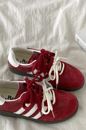 Retro Red Training Shoes for Women - 2025 Spring Versatile Flat Sneakers, Casual Sports Shoes in Y2K Style