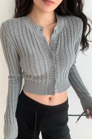 Retro Round Neck Cable Knit Cardigan for Women - Slim Fit, Buttoned Long Sleeve Sweater, Short Length, European American Style
