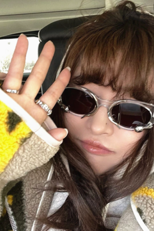 Retro Snake-Shaped Cat-Eye Sunglasses for Women - Millennium Style Korean Trendy Hip-Hop Party Eyewear