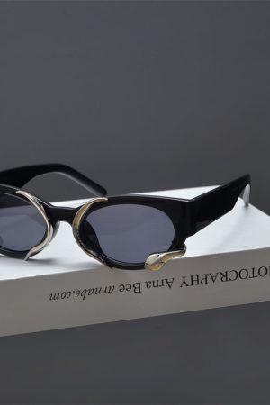 Retro Snake-Shaped Cat-Eye Sunglasses for Women - Millennium Style Korean Trendy Hip-Hop Party Eyewear