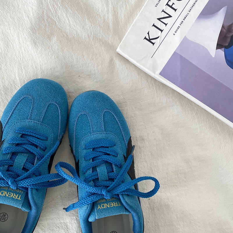 Retro Soft Sole Blue Sports Shoes for Women - Casual Flat A-Gan Racing Sneakers - 2025 Spring Collection Retro Soft Sole Blue Sports Shoes for Women - Casual Flat A-Gan Racing Sneakers - 2025 Spring Collection