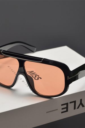 Retro Square Frame Round Face Sunglasses for Men and Women, Trendy Windproof Cycling Shades, Hip-Hop Style Eyewear