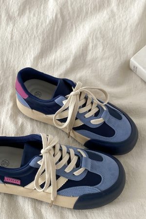 Retro Thick-Soled Women's Casual Sports Shoes - Versatile College Style for Spring 2025 - Trendy Y2K Inspired Footwear