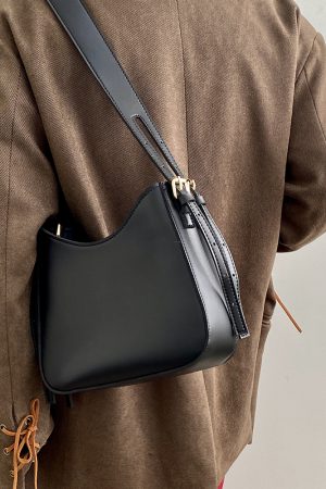 Retro Women's Underarm Saddle Bag - Versatile Crossbody Bag for Spring/Summer 2025, Trendy Niche Design, Chic and Stylish