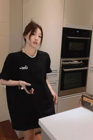 Rose Red Plus Size Loose Fit Cotton Short Sleeve T-Shirt for Women - Casual Mid-Length Top, Perfect for Everyday Wear