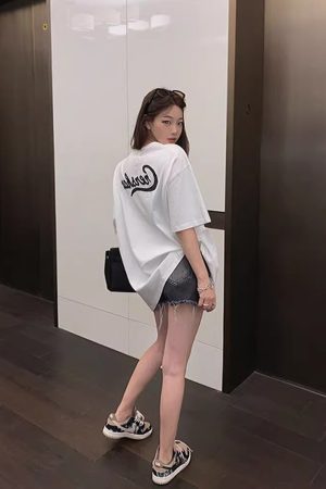 Rose Red Plus Size Loose Fit Cotton Short Sleeve T-Shirt for Women - Casual Mid-Length Top, Perfect for Everyday Wear