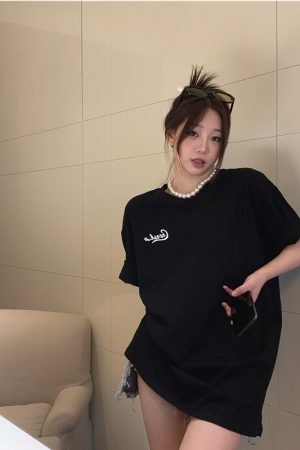 Rose Red Plus Size Loose Fit Cotton Short Sleeve T-Shirt for Women - Casual Mid-Length Top, Perfect for Everyday Wear