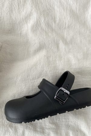 Round-Toe Mary Jane Slippers for Women - Summer 2025 Thick-Soled Closed-Toe Half Slippers, Trendy Holey Design for Outdoor Wear