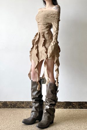 Ruffled Fringe Denim Skirt for Women, Distressed Light Wash Short Skirt, Off-Shoulder Dress, Y2K Style, Boho Chic Fashion