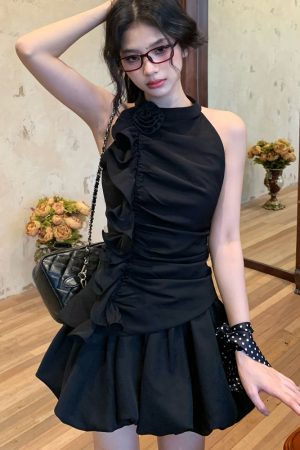 Ruffled Neck Hanging Neck Vest Top and Flower Bud Skirt Set for Women - Summer Sweet 90s Style Fashion Outfit