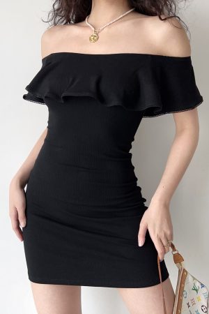Sexy One-Shoulder Ruffled Black Bodycon Dress for Women - European American Style Short Skirt, Trendy Y2K Fashion