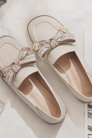 Sheepskin Flat Shoes for Women - 2025 Spring Autumn Evening Style - French Single Shoes for Skirts - Chic & Comfortable Fashion Footwear