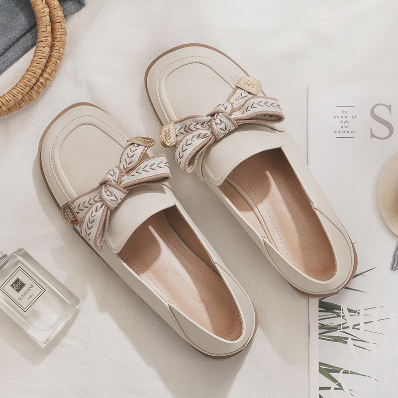 Sheepskin Flat Shoes for Women - 2025 Spring Autumn Evening Style - French Single Shoes for Skirts - Chic & Comfortable Fashion Footwear Sheepskin Flat Shoes for Women - 2025 Spring Autumn Evening Style - French Single Shoes for Skirts - Chic & Comfortable Fashion Footwear