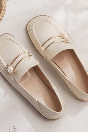 Sheepskin Flat Shoes for Women - 2025 Spring Autumn Evening Style - French Single Shoes for Skirts - Chic & Comfortable Fashion Footwear