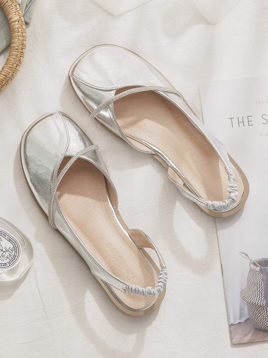 Silver Open-Toe Sheepskin Flat Evening Shoes for Women - Stylish Summer Sandals, Perfect for Outdoor Wear 2025 Silver Open-Toe Sheepskin Flat Evening Shoes for Women - Stylish Summer Sandals, Perfect for Outdoor Wear 2025