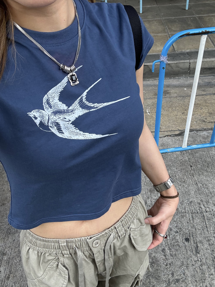 Slim-Fit Crop Short-Sleeve T-Shirt for Women - American Style High Street Summer Top, Trendy Shoulder Design, Y2K Fashion Slim-Fit Crop Short-Sleeve T-Shirt for Women - American Style High Street Summer Top, Trendy Shoulder Design, Y2K Fashion