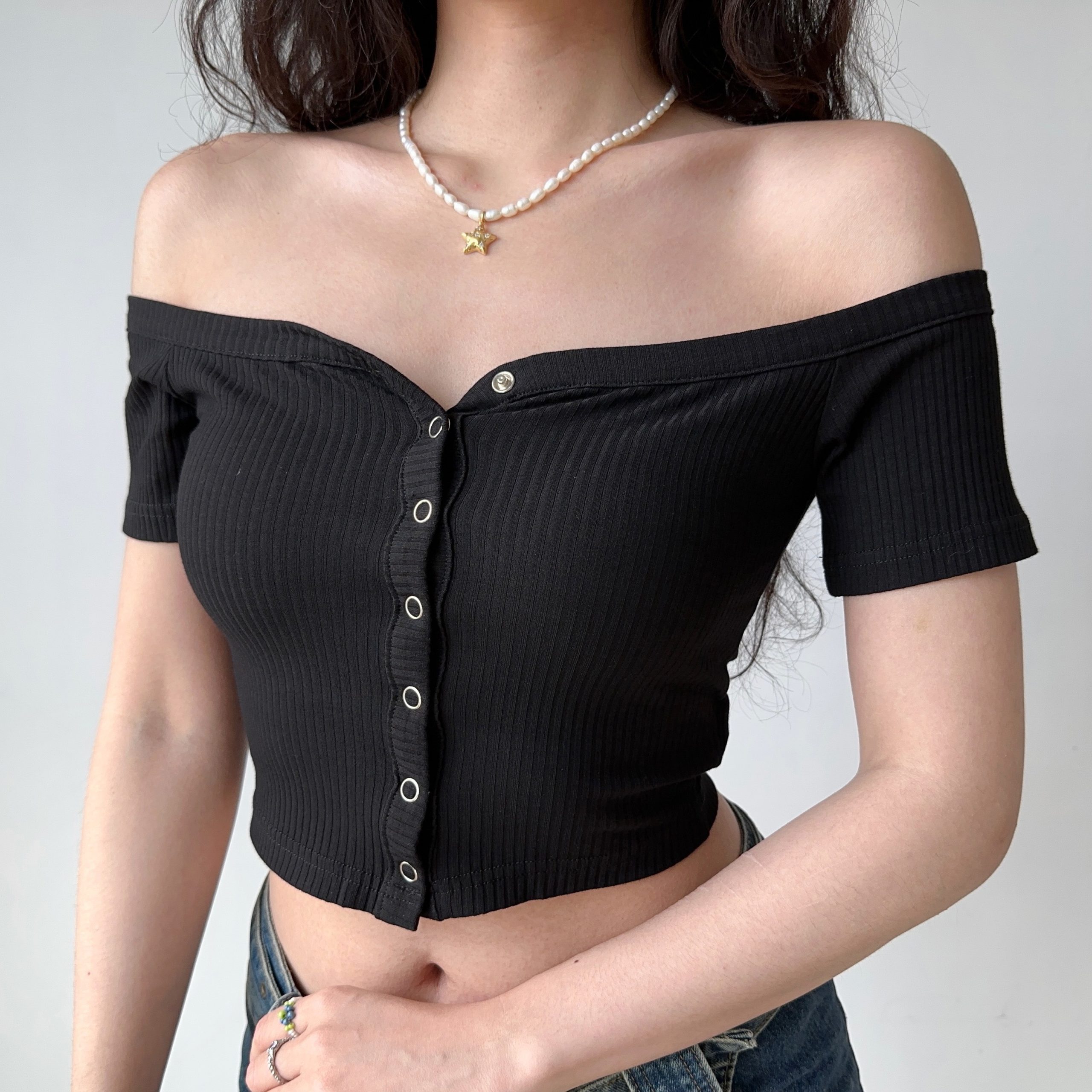 Slim Fit One-Shoulder Ribbed Crop Top T-Shirt for Women - European American Style, Short Sleeve, High Waist, Stretchy Fashion Top Slim Fit One-Shoulder Ribbed Crop Top T-Shirt for Women - European American Style, Short Sleeve, High Waist, Stretchy Fashion Top
