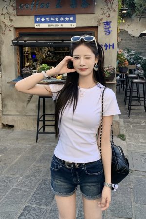 Slim Fit Solid Color Short Sleeve T-Shirt for Women - Versatile Pure Cotton Top - 2025 Spring Style - Casual Fashion Essential