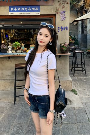 Slim Fit Solid Color Short Sleeve T-Shirt for Women - Versatile Pure Cotton Top - 2025 Spring Style - Casual Fashion Essential