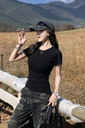 Slim Fit Solid Color Short Sleeve T-Shirt for Women - Versatile Pure Cotton Top - 2025 Spring Style - Casual Fashion Essential