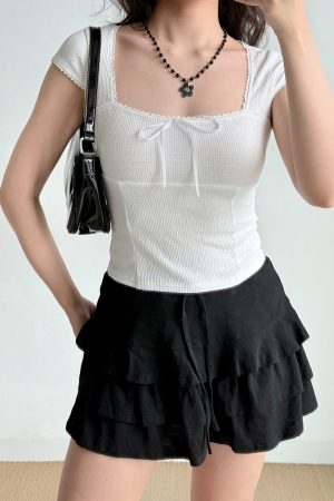 Slim-Fit Square Neck Short Sleeve T-Shirt for Women â€“ European & American Style Summer Top, Flattering Minimalist Design