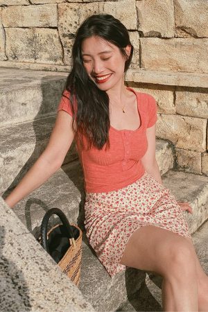 Slim-Fit White Knitted T-Shirt for Women, Short Sleeve with Button Detail, French Style, Chest-Highlighting Design