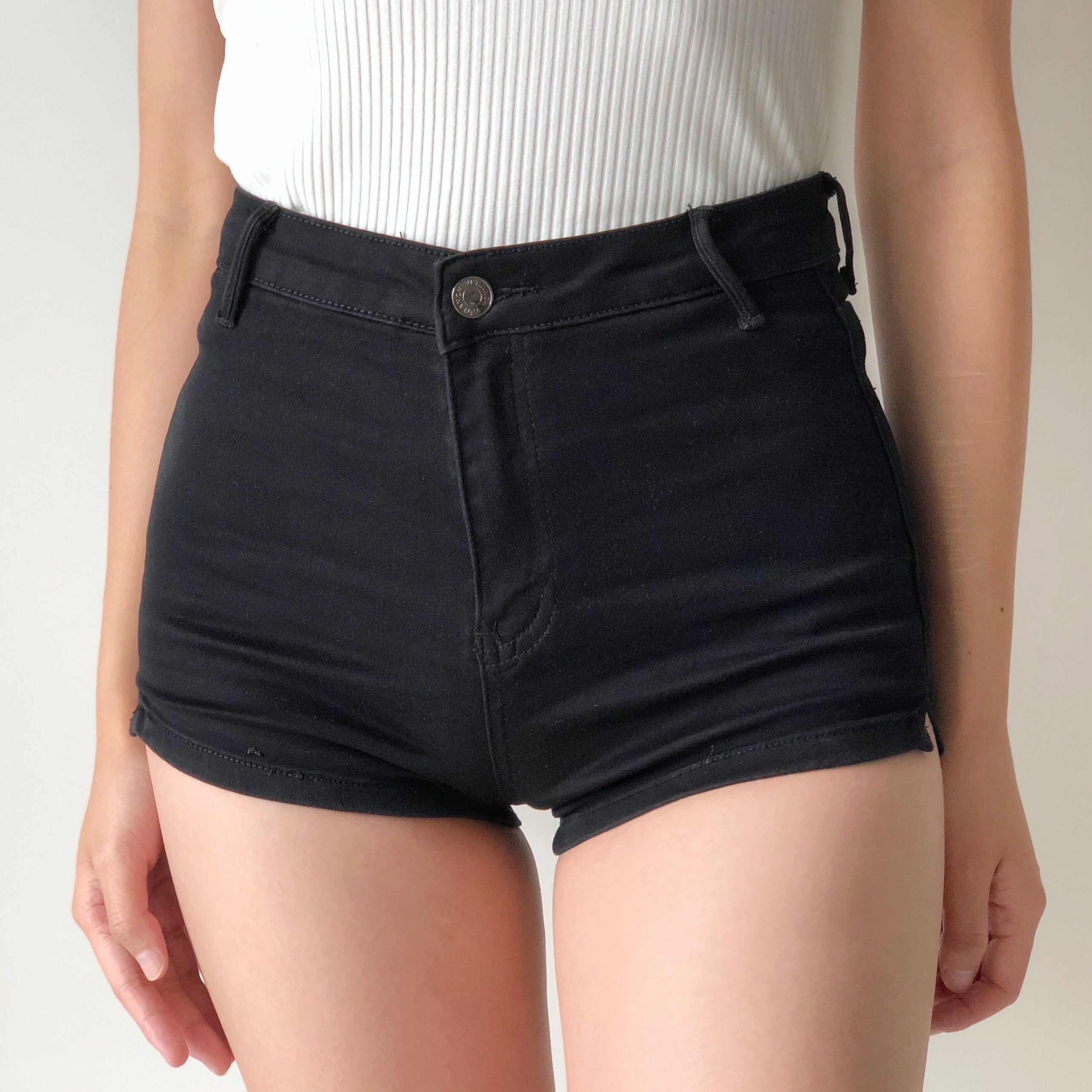 Slim High Waist High Split Denim Shorts for Women - European American Style, Leg-Lengthening, High Elastic Waist, Trendy Summer Fashion Slim High Waist High Split Denim Shorts for Women - European American Style, Leg-Lengthening, High Elastic Waist, Trendy Summer Fashion