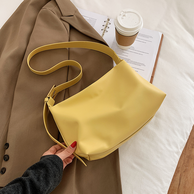 Soft Leather Casual Small Bag for Women - Retro Spring/Summer 2025 Trendy Versatile Crossbody Shoulder Bag Soft Leather Casual Small Bag for Women - Retro Spring/Summer 2025 Trendy Versatile Crossbody Shoulder Bag