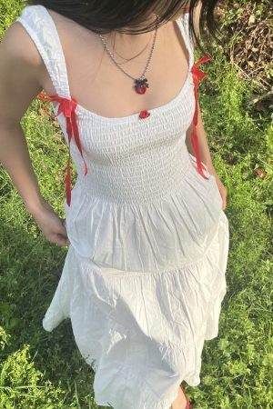 Solid Color Red Bow Tie Flowing Shoulder-Exposing Dress for Women - Spring/Summer 2025, Elegant 90s Y2K Style