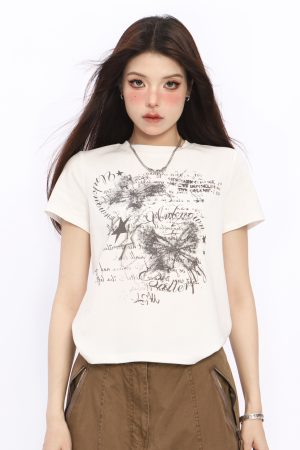 Spicy Girl Butterfly Design Cropped T-Shirt - American Style Short Sleeve Slim Fit Top for Women - Summer 2024 Fashion