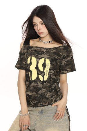 Spicy Girl Off-Shoulder Camouflage Letter Short Sleeve T-Shirt for Women - Summer Drawstring Tie-Up Slim Fit Crop Top