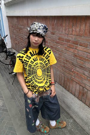 Spring 2025 American Letter Print Short Sleeve T-Shirt for Men and Women - Loose Casual Basic Top, Unisex Fashion Essential