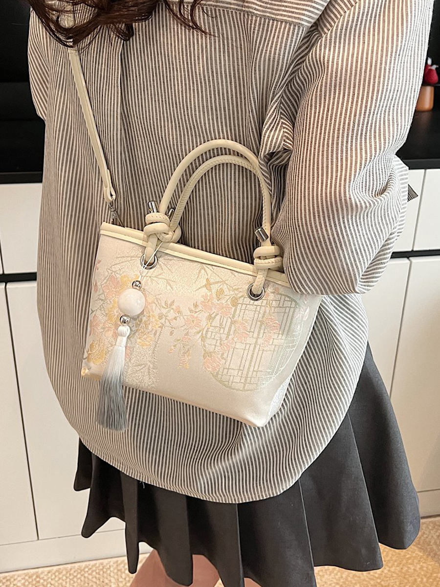 Spring 2025 National Style Handheld Water Bucket Bag - Embroidered Versatile Shoulder & Crossbody Bag Spring 2025 National Style Handheld Water Bucket Bag - Embroidered Versatile Shoulder & Crossbody Bag