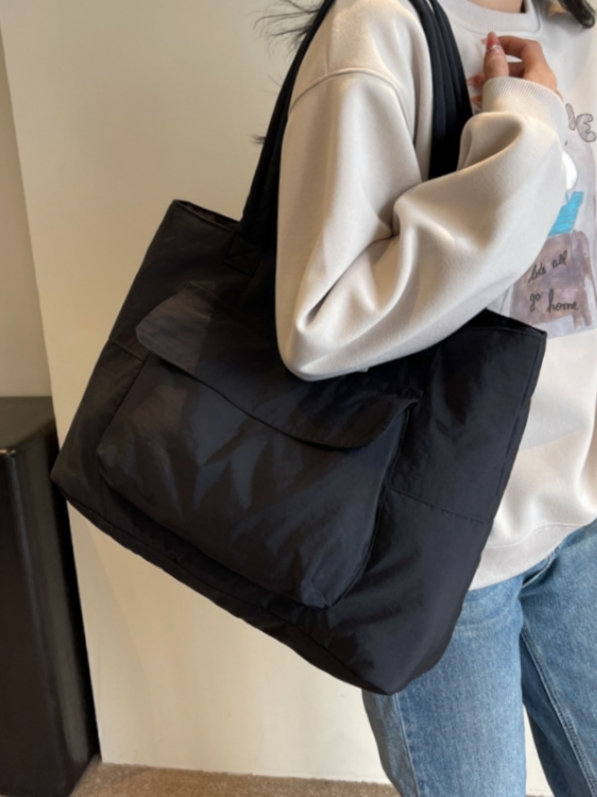 Spring Large Capacity Canvas Tote Bag for Women, Casual Minimalist Commuting Shoulder Bag, Versatile Student Book Bag Spring Large Capacity Canvas Tote Bag for Women, Casual Minimalist Commuting Shoulder Bag, Versatile Student Book Bag