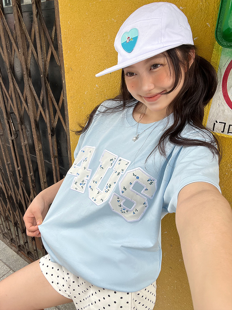 Spring Summer Patchwork Embroidered Floral Couple Loose Fit T-Shirt - Trendy National Style Short Sleeve Top Spring Summer Patchwork Embroidered Floral Couple Loose Fit T-Shirt - Trendy National Style Short Sleeve Top