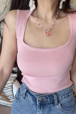 Square Neck Slim-Fit Knitted Sleeveless Top for Women - Versatile American Vintage Style - Spring/Summer 2024 Fashion