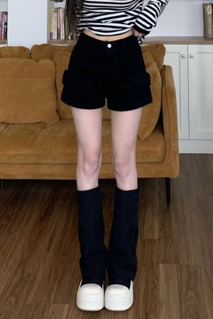 Stylish American Workwear Denim Shorts for Women â€“ Summer Petite Casual Hot Pants, Trendy Street Style for Hot Girls